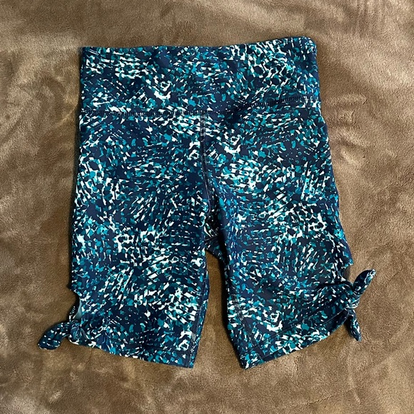 ☀️ Old Navy Powersoft Shorts Bundle ☀️ - Picture 2 of 5
